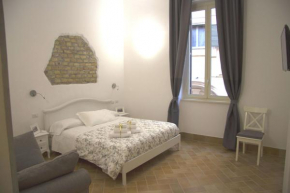 Leoncino 36 Apartments in Rome